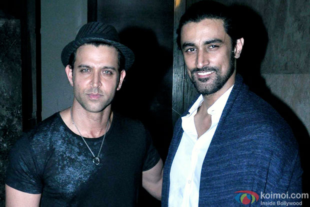 Hrithik Roshan and Kunal Kapoor at an event Hrithik Roshan and Kunal Kapoor at an event