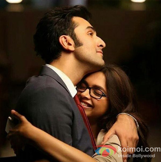 Ranbir Kapoor and Deepika Padukone in a still from movie 'Yeh Jawani Hai Deewani'