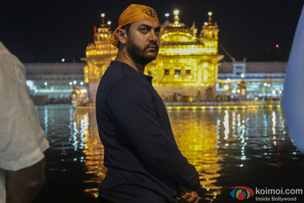 Aamir Khan visits Golden Temple