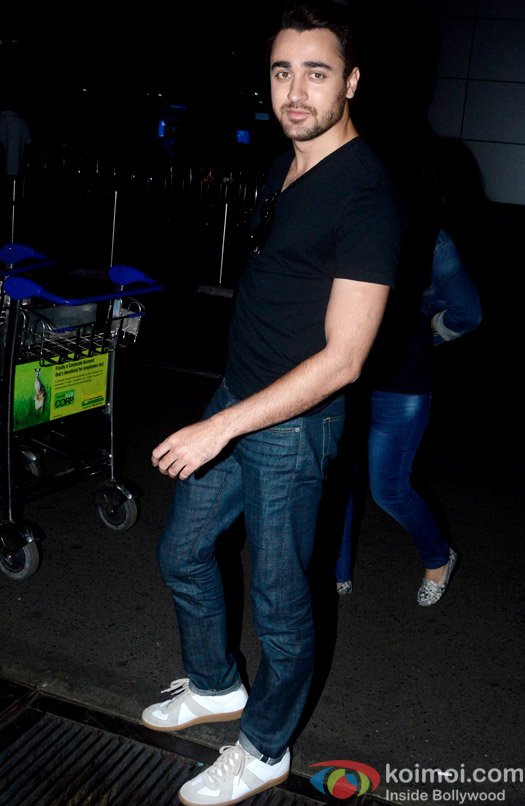 Imran Khan Clicked At Airport