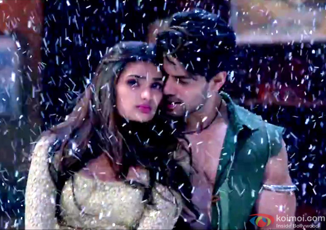 Athiya Shetty and Sooraj Pancholi in a 'O Khuda' song still from movie 'Hero'