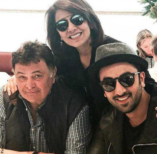 Rishi Kapoor , Neetu Singh and Ranbir Kapoor