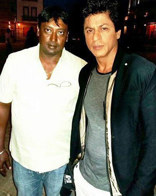 Shah Rukh Khan on the sets of movie 'Dilwale'