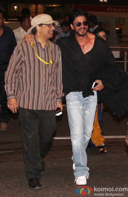 Shah Rukh Khan  spotted at airport