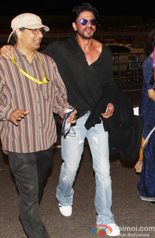Shah Rukh Khan  spotted at airport