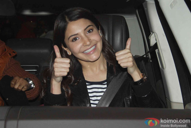 Anushaka Sharma Spotted At Airport