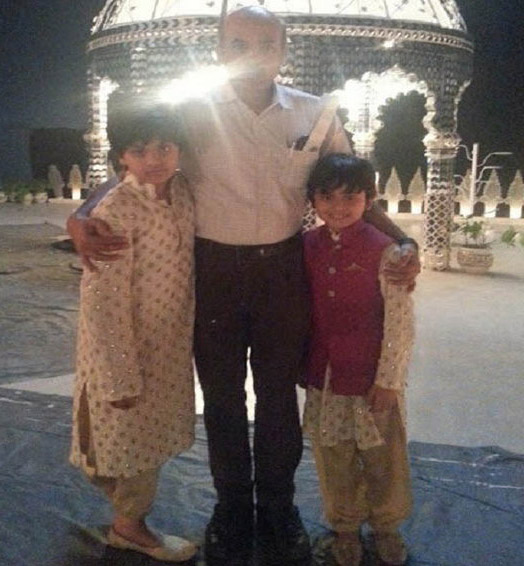 Darsheel Kumar, Sooraj Barjatya and Dhruv Kumar on the sets of movie Prem Ratan Dhan payo