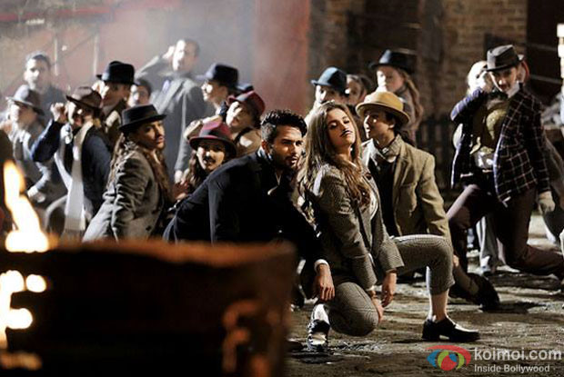 Shahid Kapoor and Alia Bhatt in a still from 'Shaandaar'