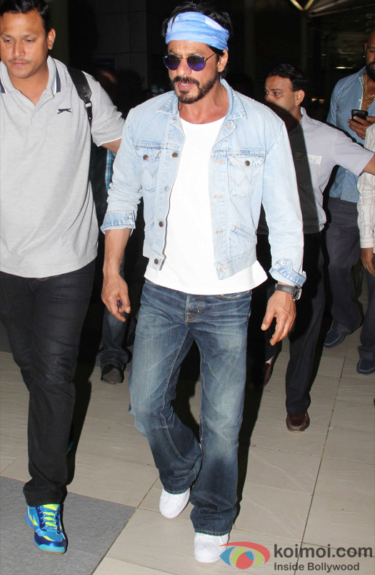Shah Rukh Khan  spotted at airport