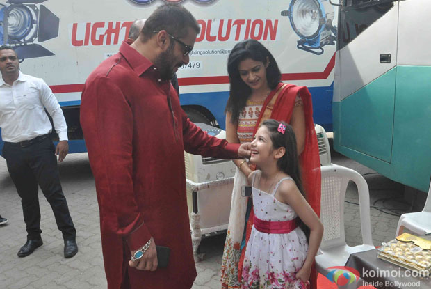 Salman Khan and Harshaali Malhotra spotted at Mehboob studio