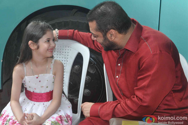 Salman Khan and Harshaali Malhotra spotted at Mehboob studio