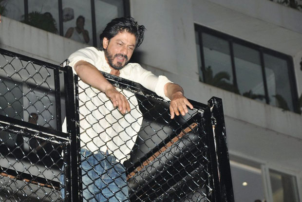 Shah Rukh Khan Celebrating His 50th Birthday