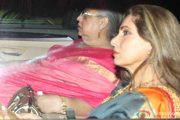 Dimple Kapadia attend Akshay Kumar's Diwali party