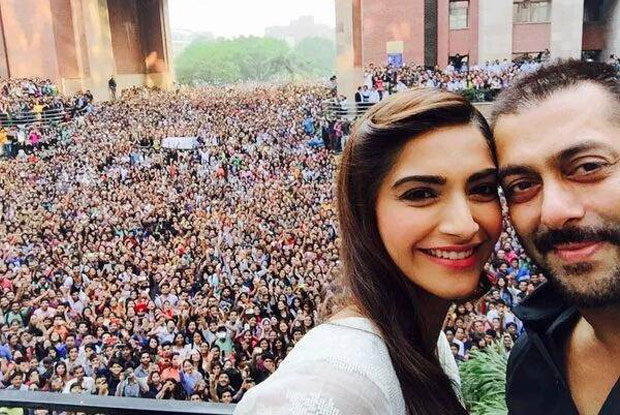 Salman Khan-Sonam Kapoor Click Selfies At Noid Promotions Of PRDP 