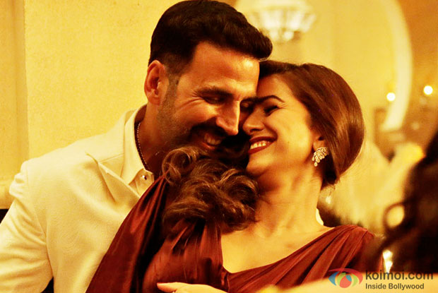 Akshay Kumar and Nimrat Kaur Starrer Airlift Makes Over 200% Profit At The Box Office