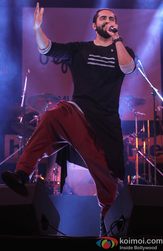 Ayushmann Khurrana performs during the closing ceremony of Kala Ghoda Arts Festival