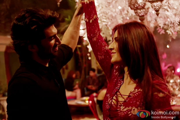 Aditya Roy Kapur and Katrina Kaif in a still from 'Fitoor' 