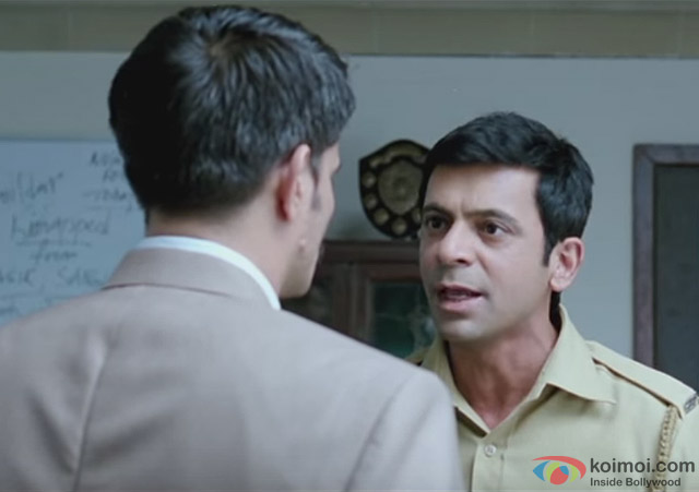 Sunil Grover in a still from movie 'Gabbar Is Back'