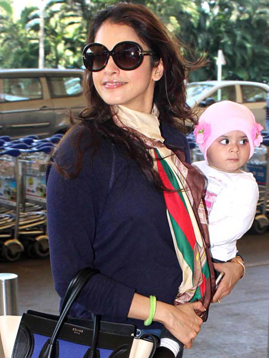 Isha Koppikar with daughter Rianna