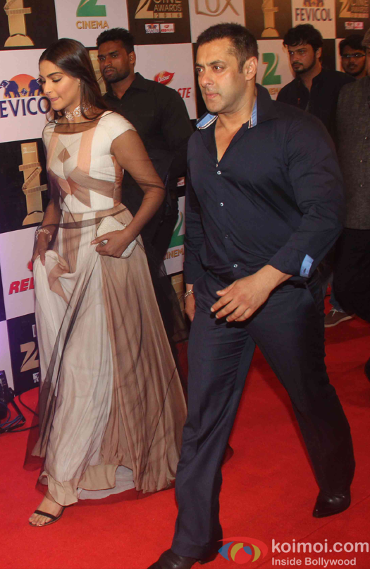 Salman khan and Sonam Kapoor during the Zee Cine Awards 2016