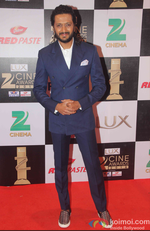 Ritesh Deshmukh during the Zee Cine Awards 2016
