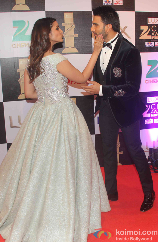 Pareeniti Chopra and Ranveer Singh during the Zee Cine Awards 2016