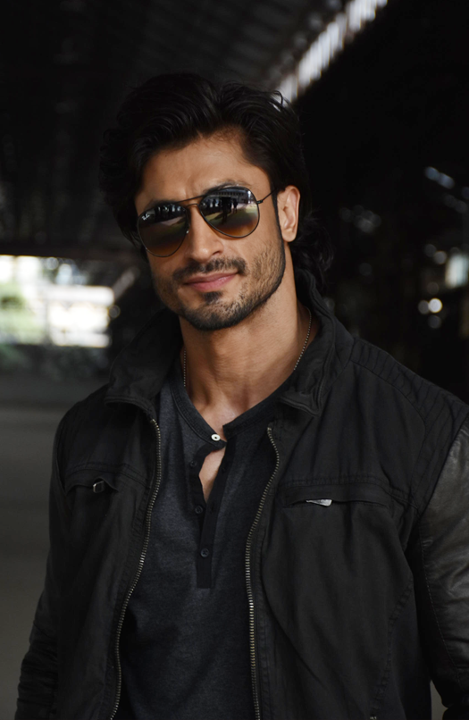 Vidyut Jamwal On location of film Commando 2