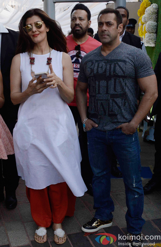 Salman Khan's Latest Rendezvous With Ex-flame Sangeeta Bijlani