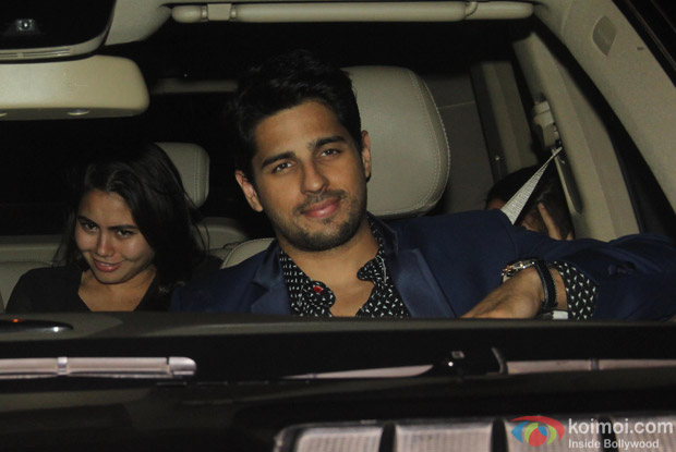Sidharth Malhotra Snapped at Bandra