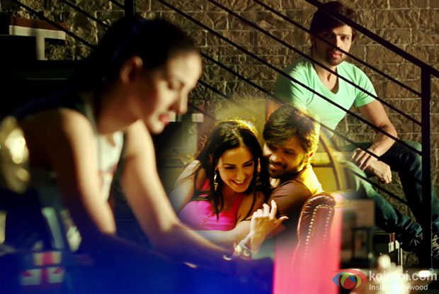 Farah Karimaee and Himesh Reshammiya in a 'Wafa Ne Bewafai' song still from 'Teraa Surroor'
