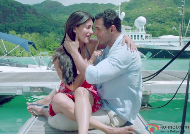 John Abraham and Shruti Hassan in 'Rehnuma' song still from movie 'Rocky Handsome'