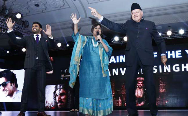 Farooq Abdullah shook a leg with Ranveer Singh