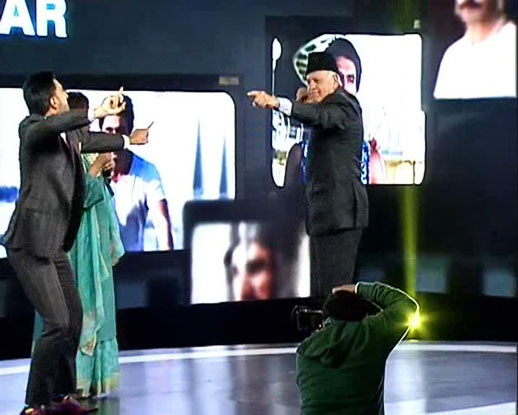 Farooq Abdullah shook a leg with Ranveer Singh