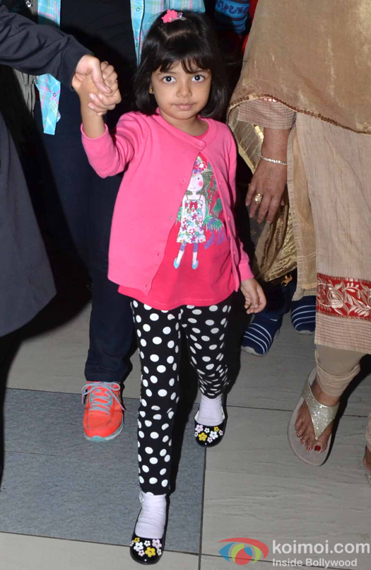 Aaradhya Bachchan Spotted At Airport