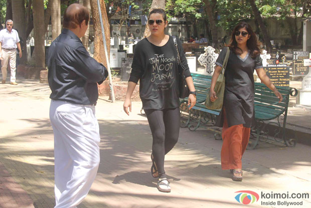 Funeral of Emraan Hashmi's Mother