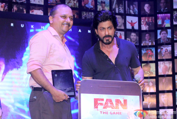 SRK's fans unveils the trailer of 'Fan'