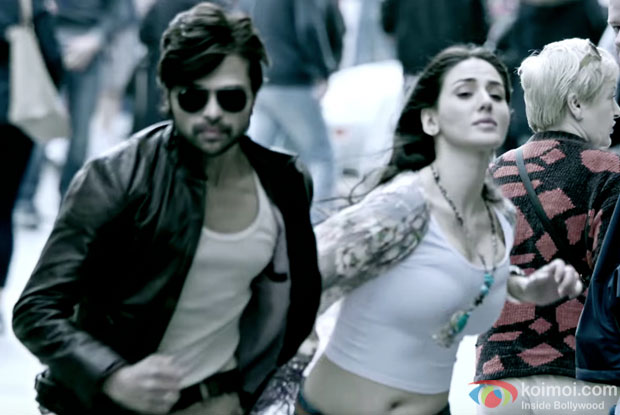 Himesh Reshammiya and Farah Karimaee in a still from Teraa Surroor
