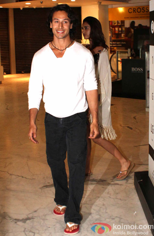 Tiger Shroff spotted with Disha Patani at PVR