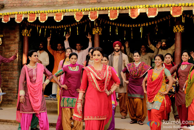 Aishwarya Rai Bachchan's Look As Dalbir Kaur From Sarbjit