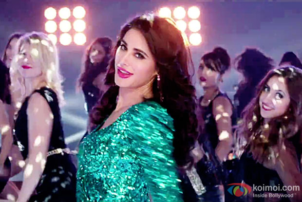 Oye Oye Song | Catch Nargis Fakhri's Sizzling Moves In Azhar