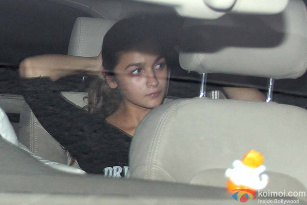  Alia Bhatt Spotted At Karan Johar's Office