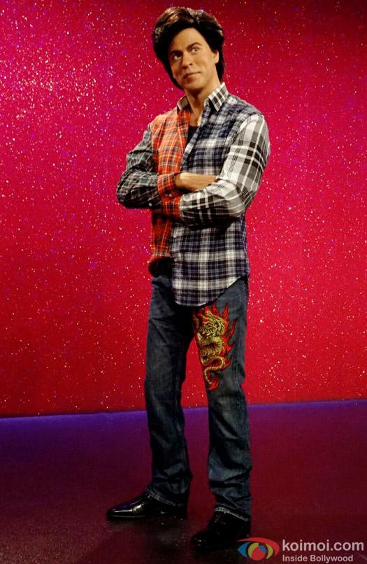 SRK's Biggest Fan Reaches Madame Tussauds