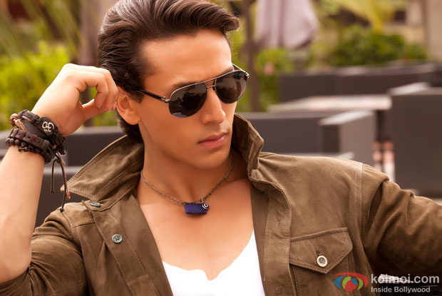 Would Tiger Work With His Father Jackie Shroff In A Film? Read Here!