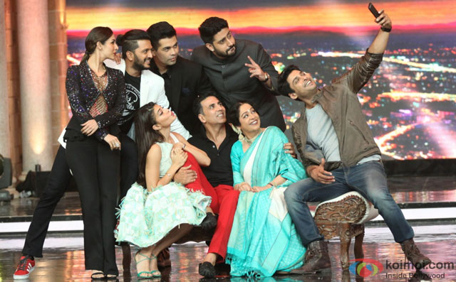 Malaika Arora Khan, Riteish Deshmukh, Karan Johar, Abhishek Bachchan, Jacqueline Fernandez, Akshay Kumar and Kirron Kher during the promotion of film 'Housefull 3' on the sets of 'India's Got Talent'