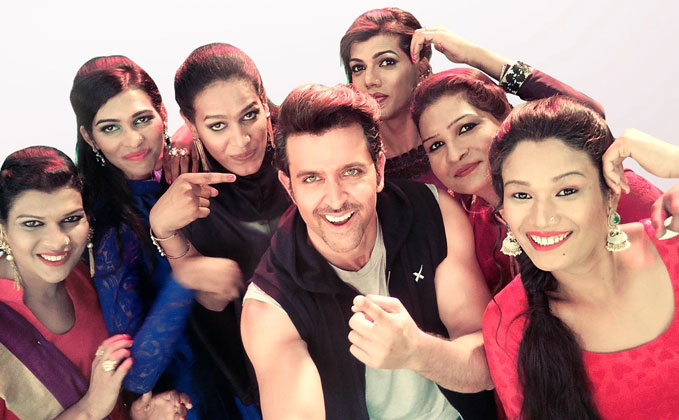 Ae Raju Song: Watch Hrithik Roshan In A Unique '6 Pack Band' Single ...