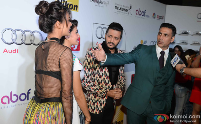 Lisa Haydon, Jacqueline Fernandez, Riteish Deshmukh and Akshay Kumar during the 'HT Most Stylish 2016' Awards