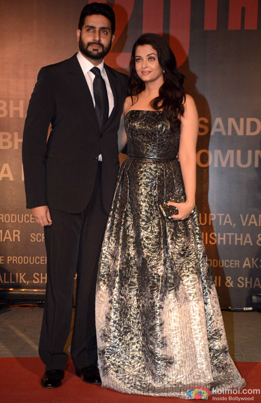 Abhishek Bachchan and Aishwarya Rai Bachchan during the Premiere Of Film 'Sarbjit'
