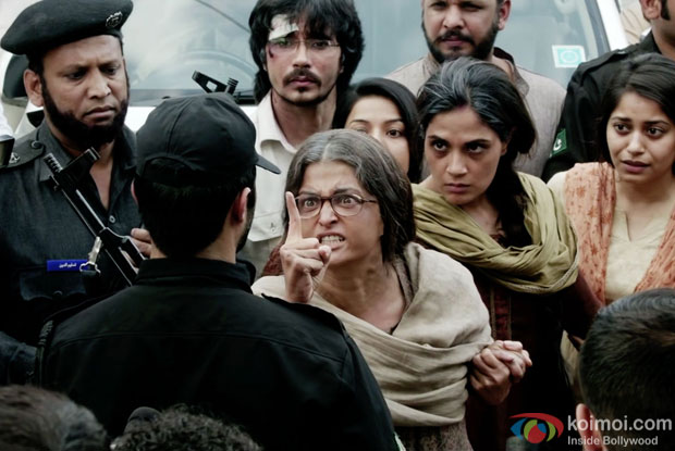 Aishwarya Rai Bachchan, Darshan Kumar and Richa Chaddha in a still from Sarbjit