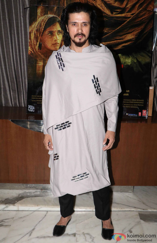 Darshan Kumaar during the success party of film 'Sarbjit'
