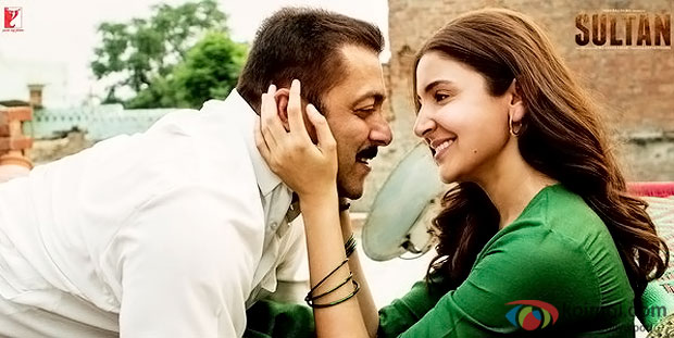 Sultan's New Still: Salman & Anushka In A Love-Struck Pose